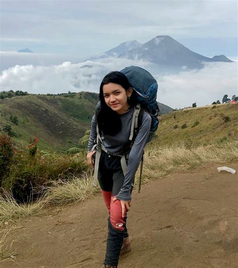 Tips dan Saran untuk Pendaki Pemula Jalur pendakian populer di Gunung Kendang